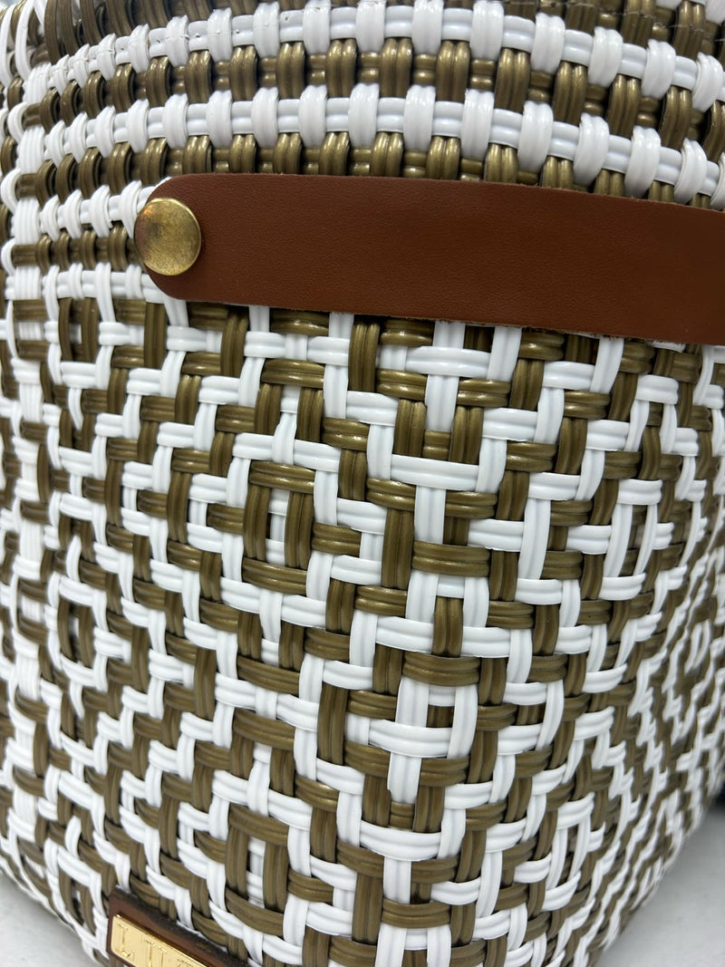 Open Basket Jumbo Cross Diamond Bag
