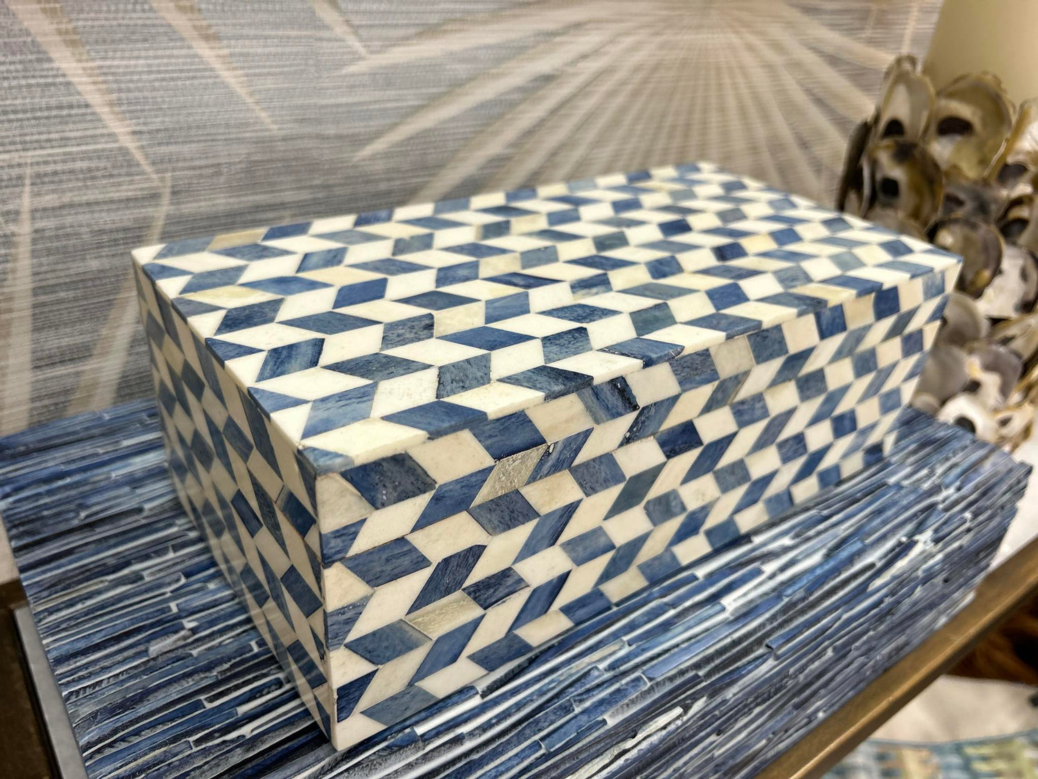Slanted Check Bone Box