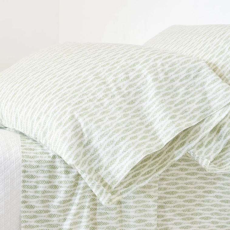 Feather Ogee Pillowcases Sage
