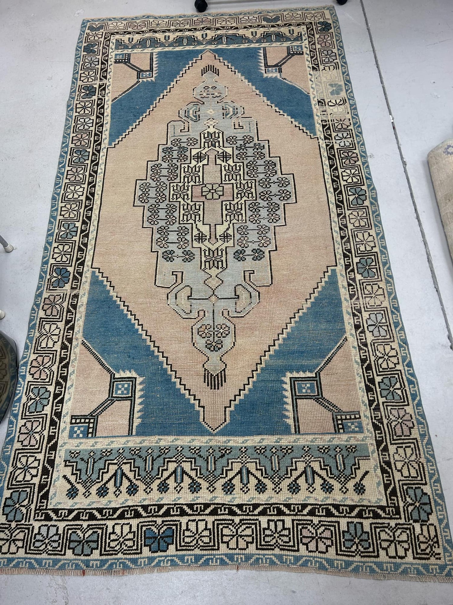 Bellflower Rug